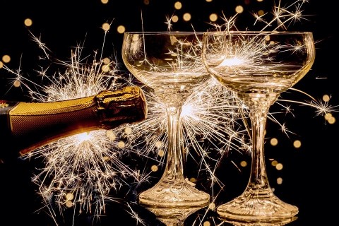Vini e liquori per i pranzi di fine anno: consigli per intenditori